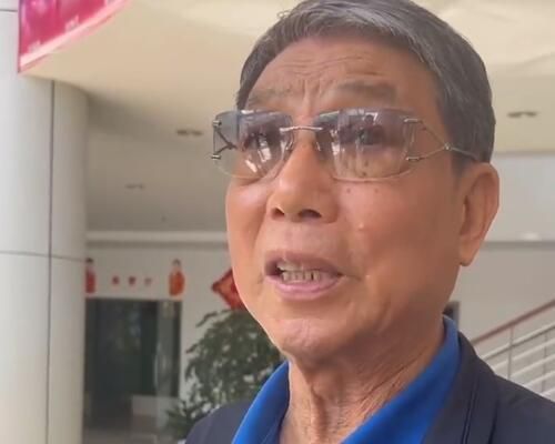 叶辰转而让人将洪五招呼过来，让洪五将苏守道带去了何老爷子的房间